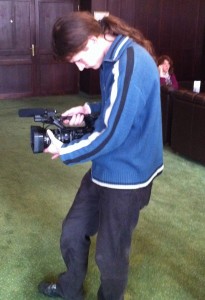 Tibcsi nagyon forgat